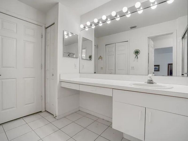 613 NW San Remo Circle, Port Saint Lucie, FL 34986 Photo