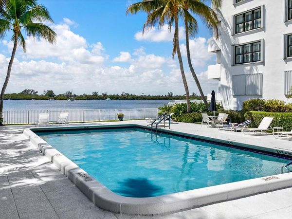 2860 S Ocean Boulevard, Unit 214, Palm Beach, FL 33480