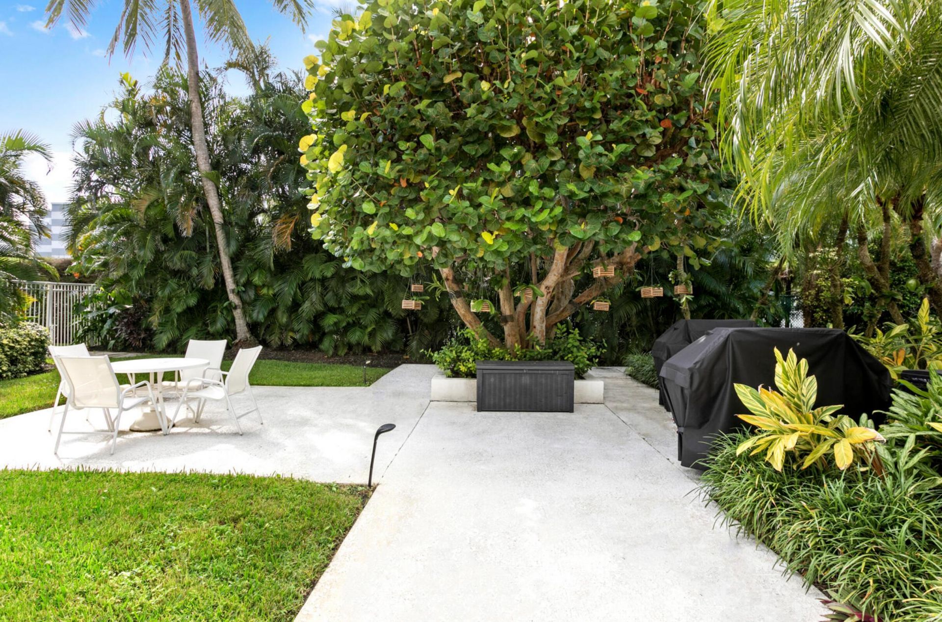 2860 S Ocean Boulevard, Unit 214, Palm Beach, FL 33480 Photo
