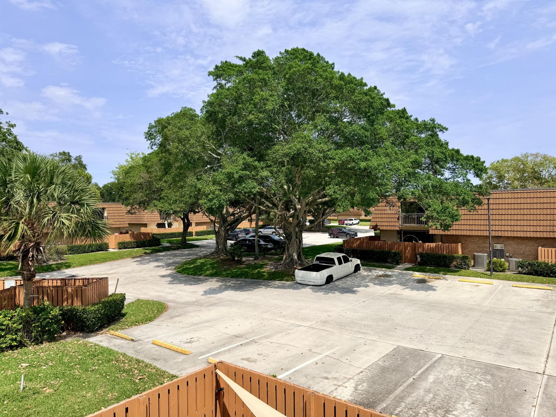 226 Charter Way, West Palm Beach, FL 33407 Photo
