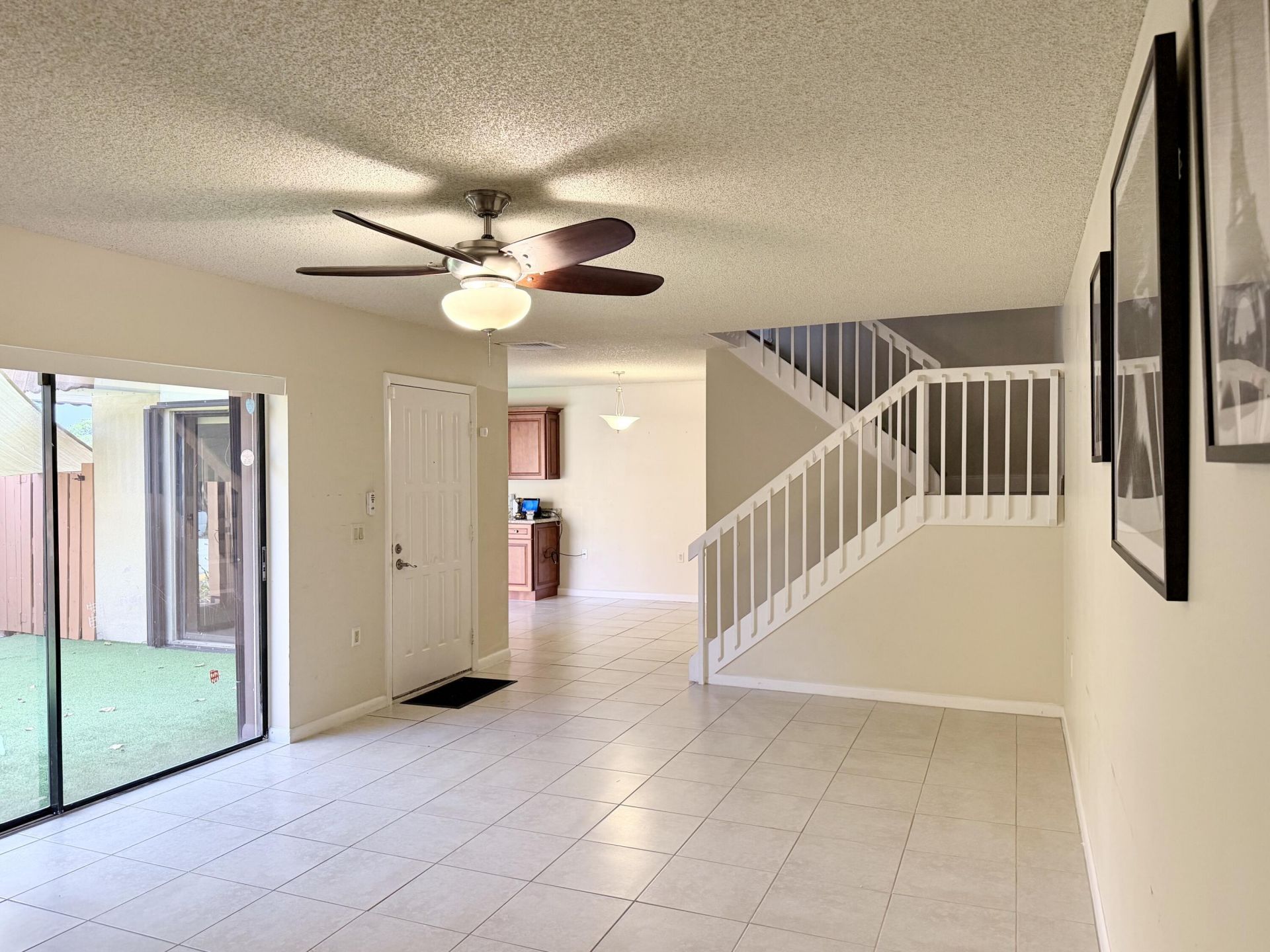 226 Charter Way, West Palm Beach, FL 33407 Photo