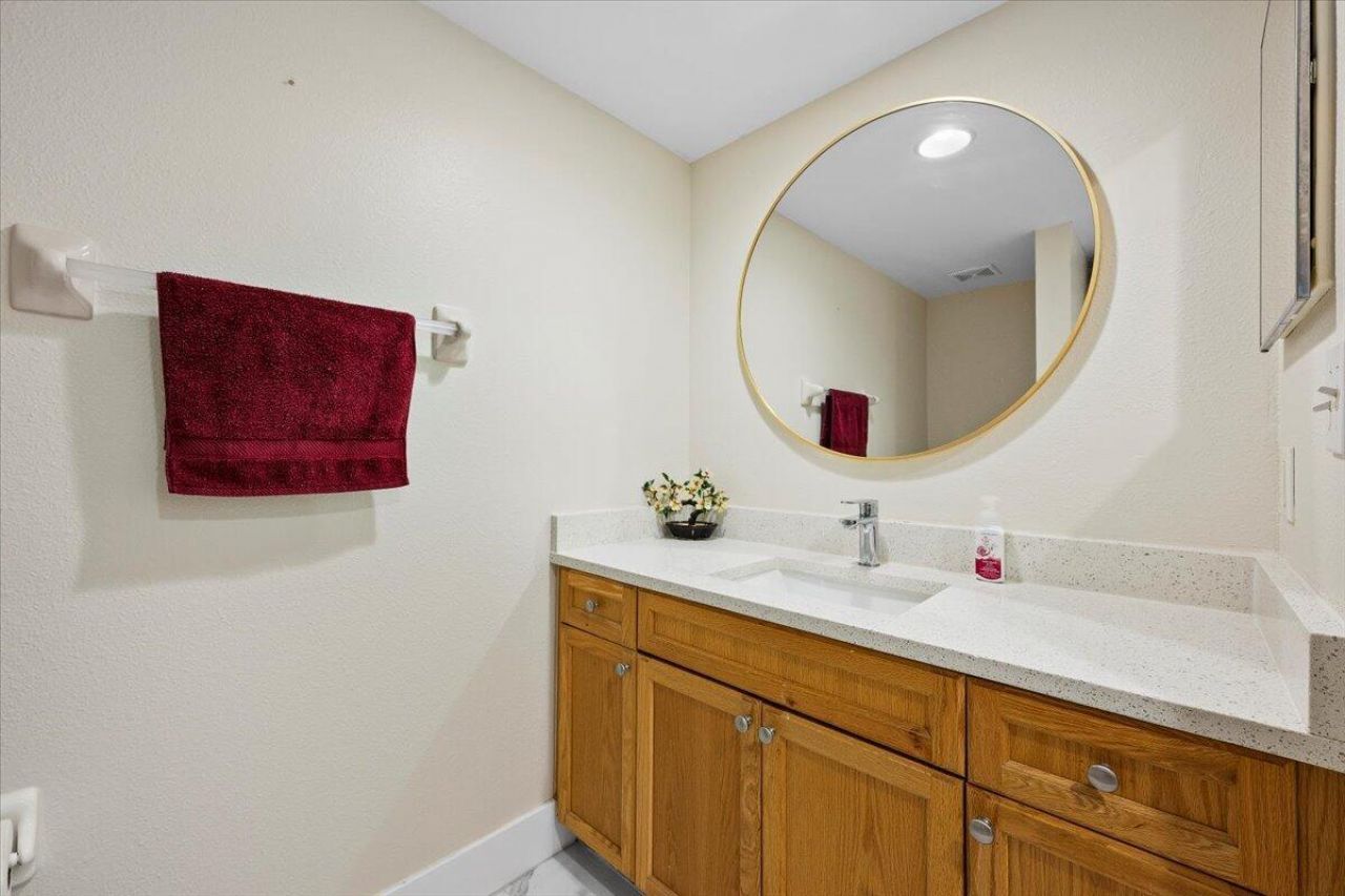 2220 White Pine Circle, Unit B, Greenacres, FL 33415 Photo