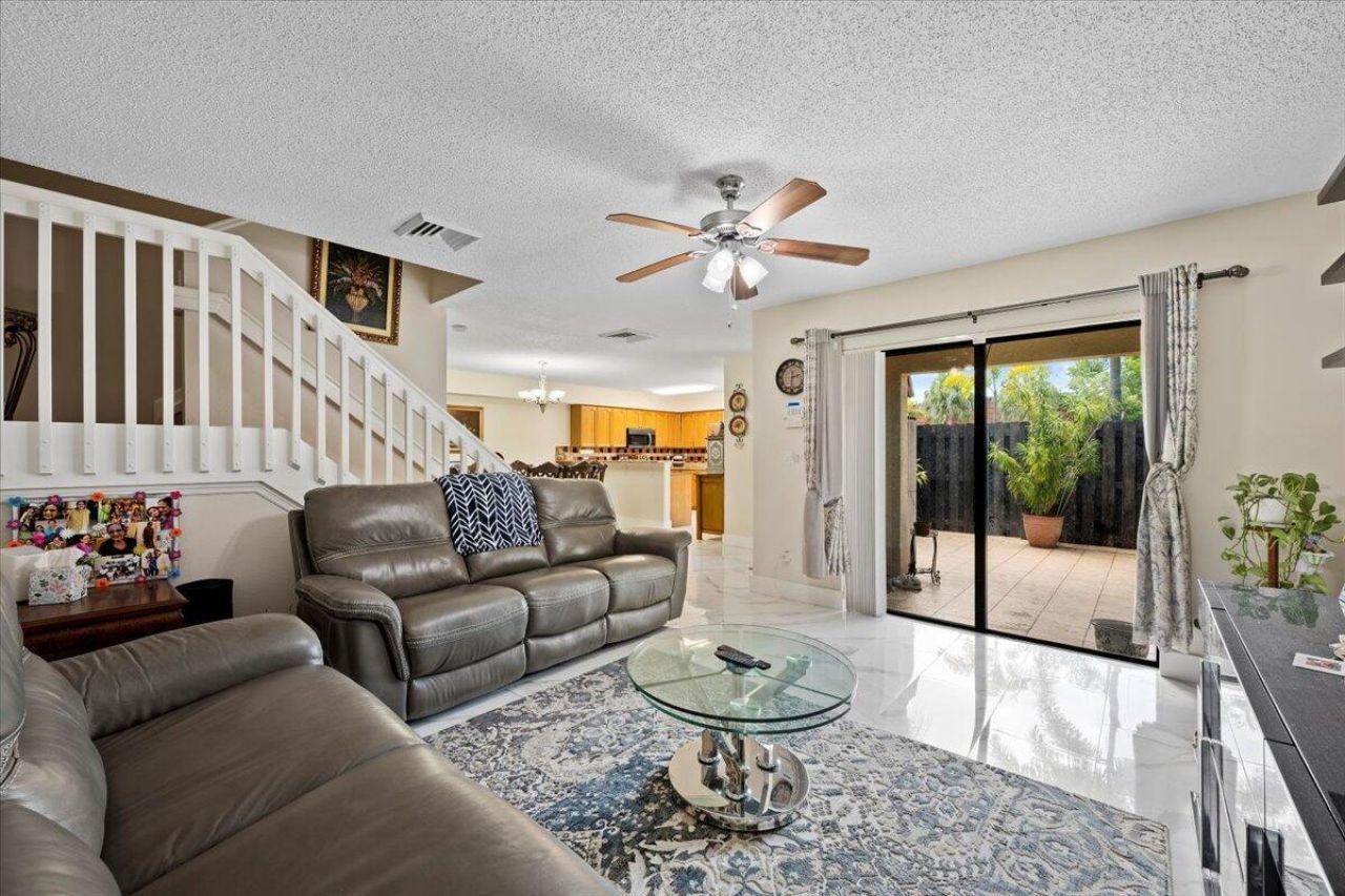 2220 White Pine Circle, Unit B, Greenacres, FL 33415 Photo