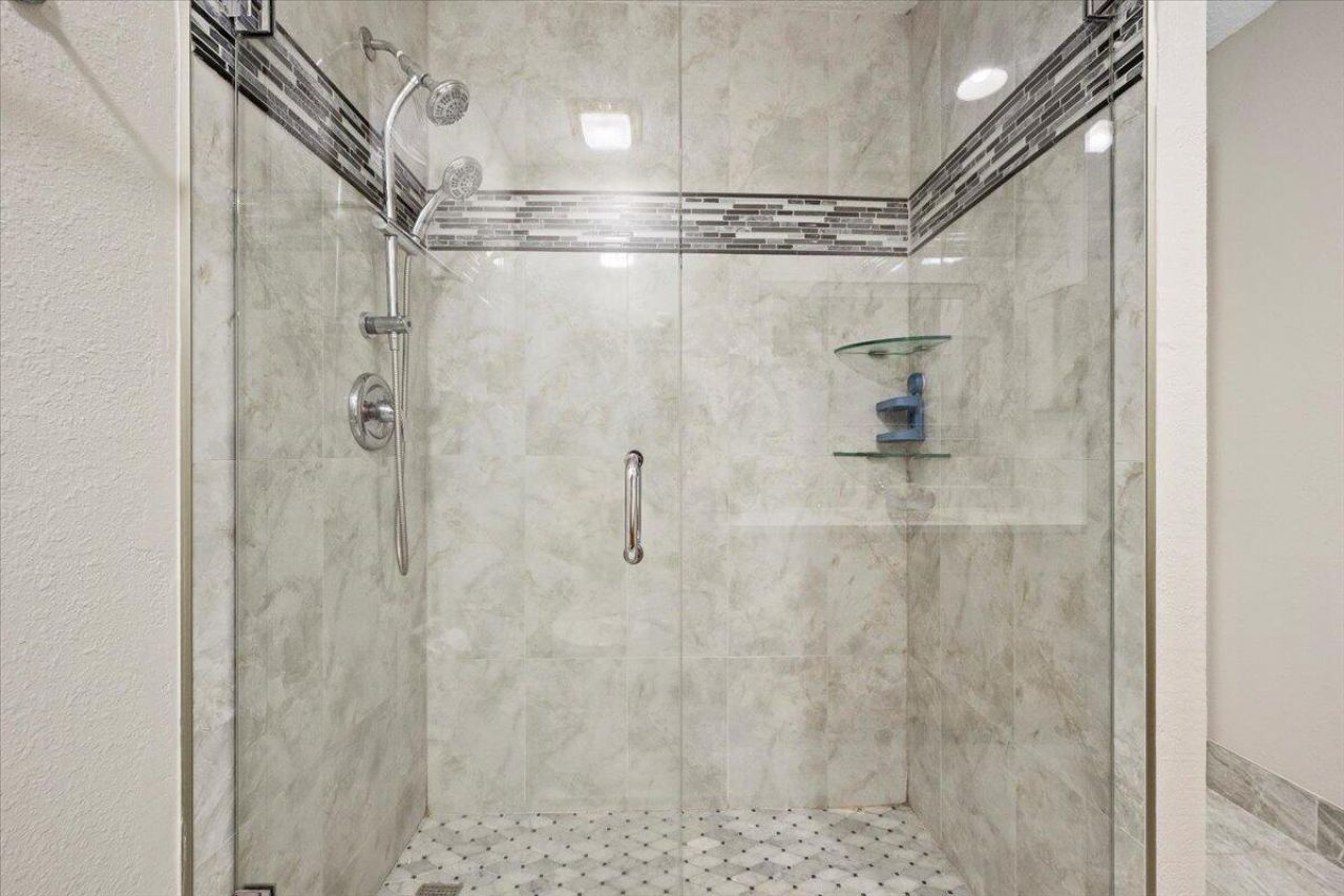 2220 White Pine Circle, Unit B, Greenacres, FL 33415 Photo
