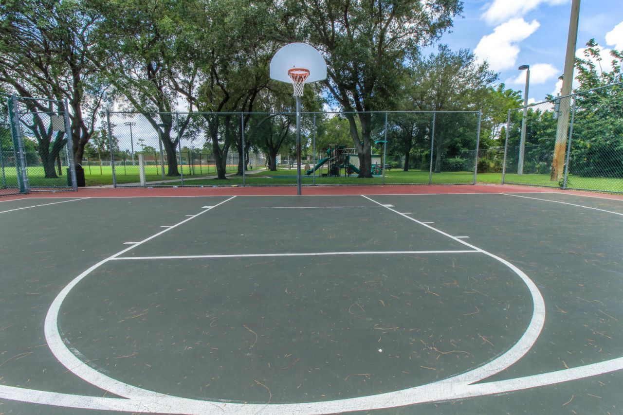 2220 White Pine Circle, Unit B, Greenacres, FL 33415 Photo