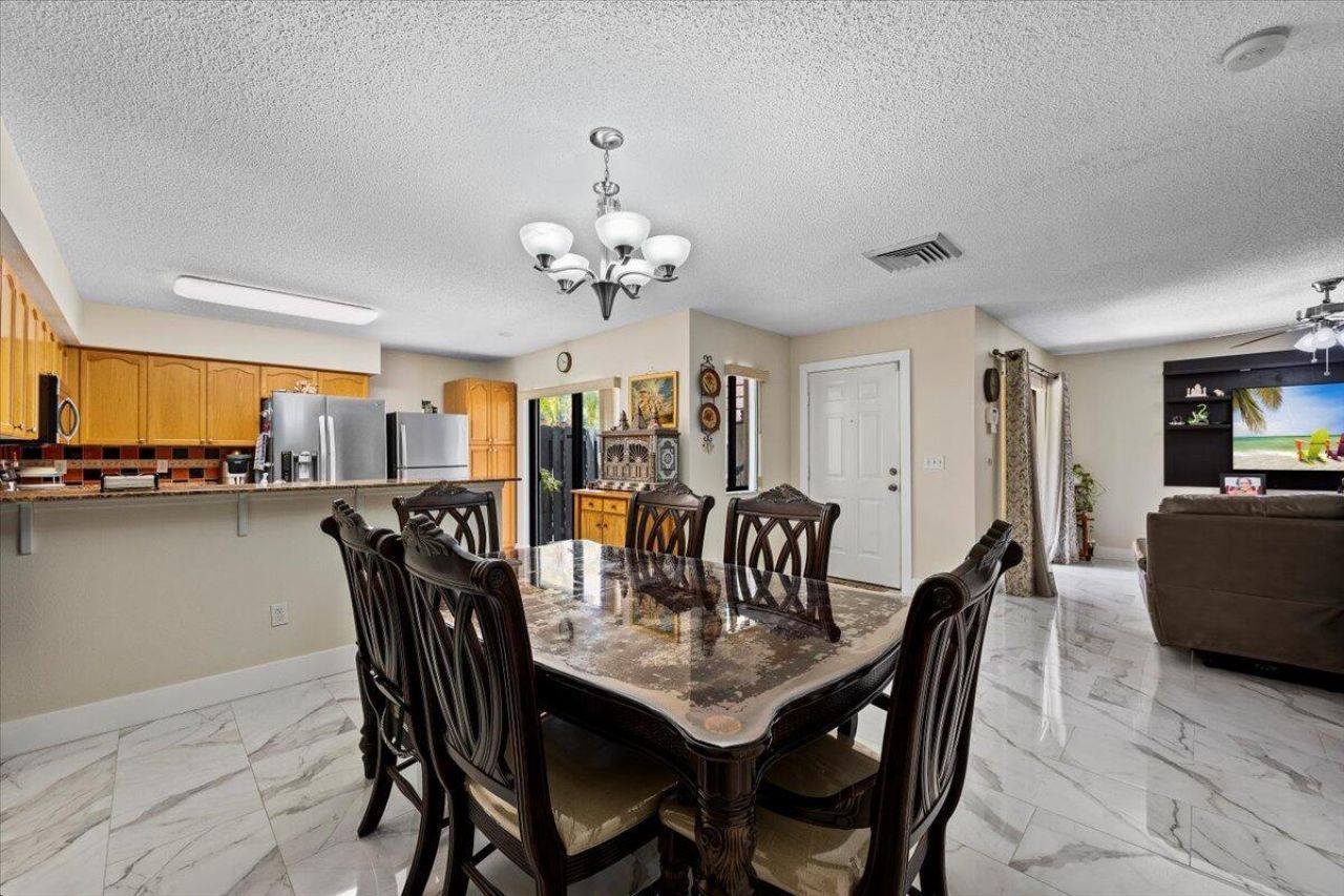 2220 White Pine Circle, Unit B, Greenacres, FL 33415 Photo