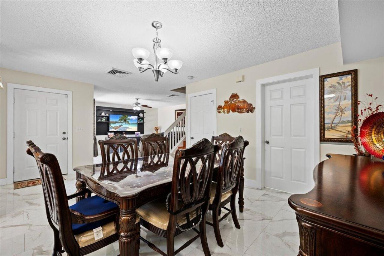 2220 White Pine Circle, Unit B, Greenacres, FL 33415 Photo