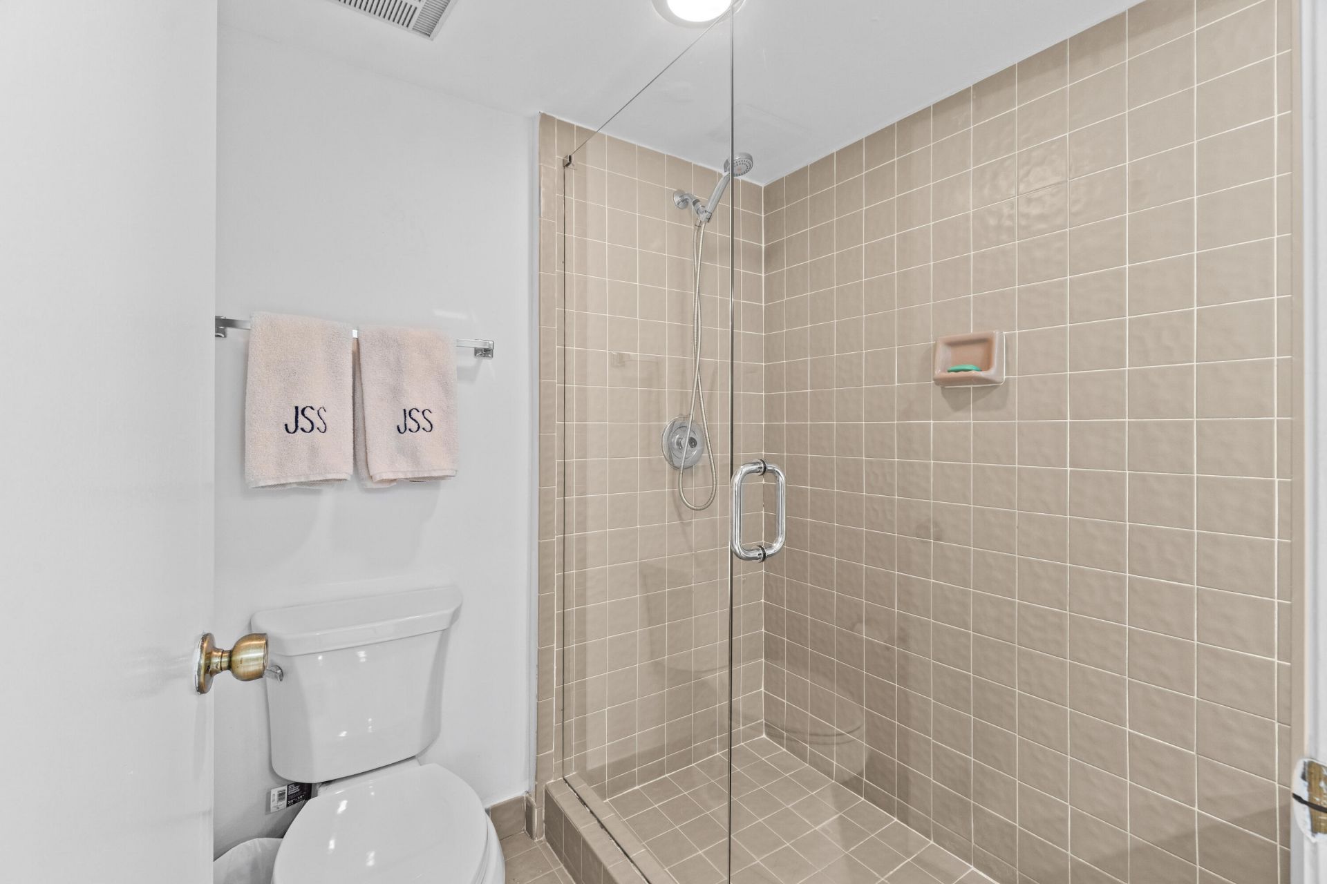 7533 Glendevon Lane, Unit 905, Delray Beach, FL 33446 Photo