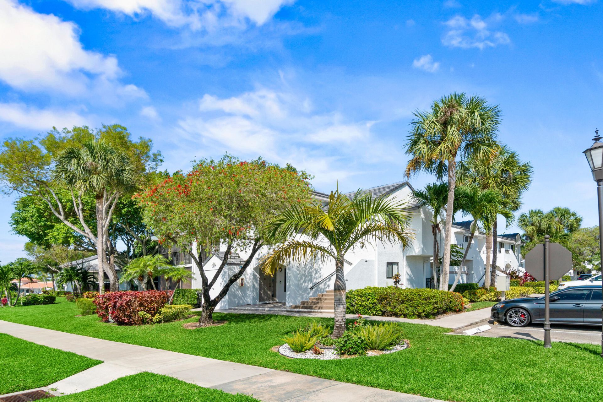 7533 Glendevon Lane, Unit 905, Delray Beach, FL 33446 Photo