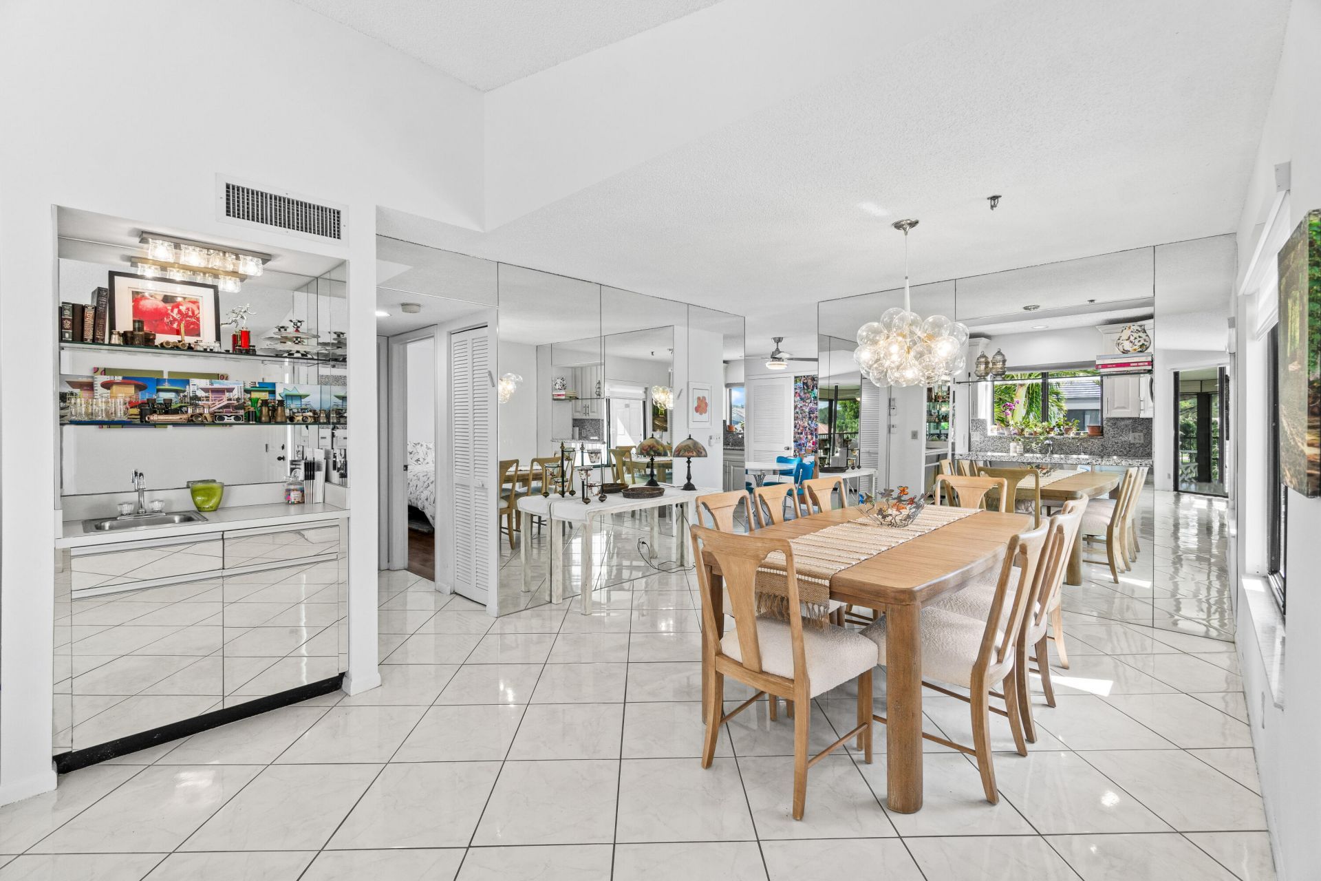 7533 Glendevon Lane, Unit 905, Delray Beach, FL 33446 Photo