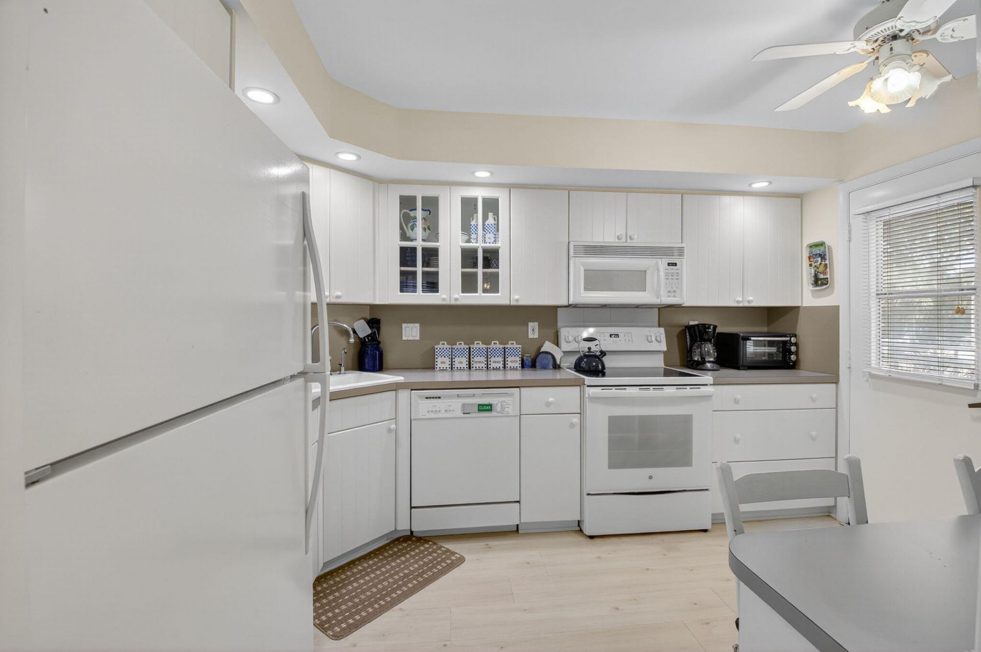 1 Harbourside Drive, Unit 4205, Delray Beach, FL 33483 Photo