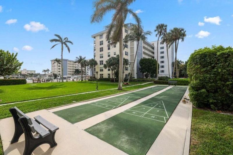 1 Harbourside Drive, Unit 4205, Delray Beach, FL 33483 Photo