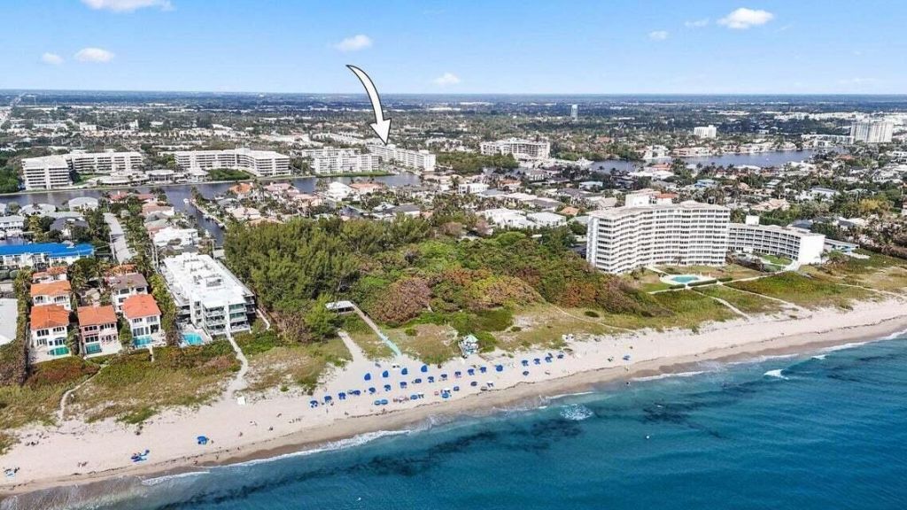 1 Harbourside Drive, Unit 4205, Delray Beach, FL 33483 Photo