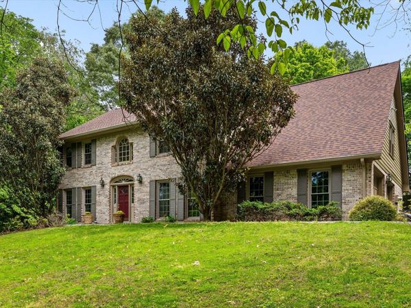 8304 Sugar Mill Lane, Ooltewah, TN 37363