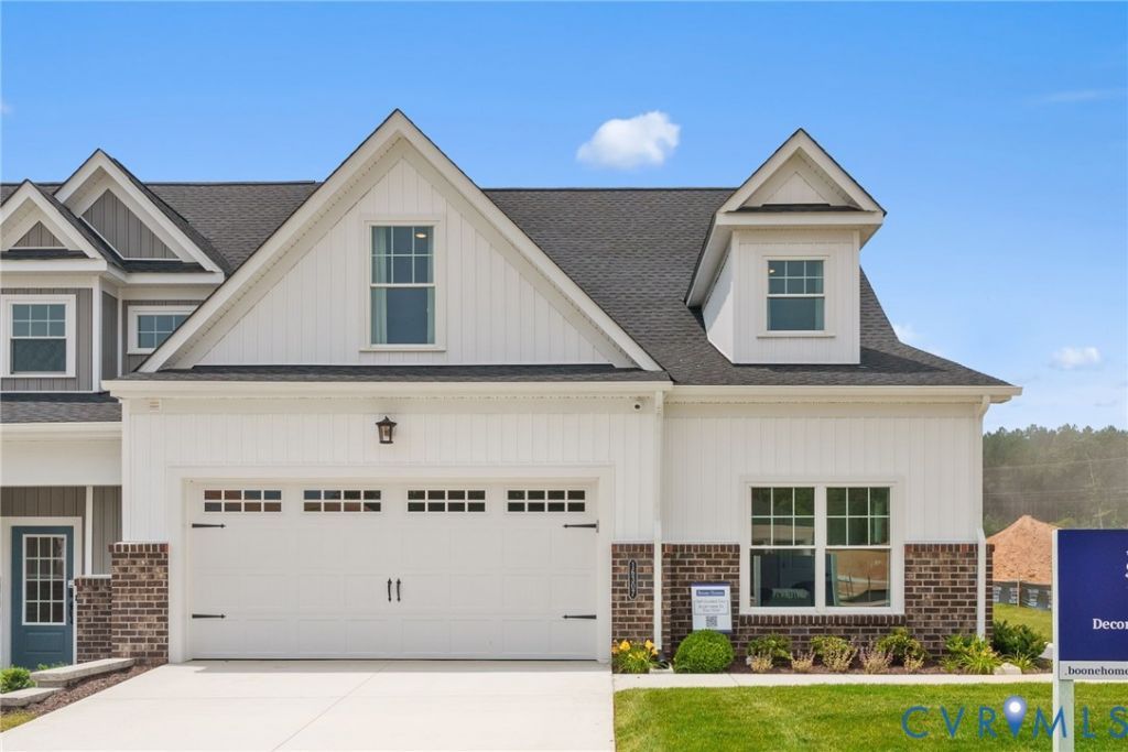 16439 Creekstone Point Avenue , Chesterfield, VA 23120 Main Photo