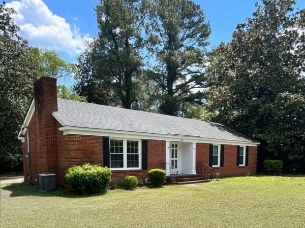500 Turnpike Road, Laurinburg, NC 28352