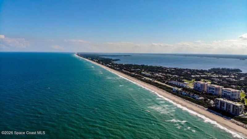 122 Whaler Drive, Melbourne Beach, FL 32951 Photo
