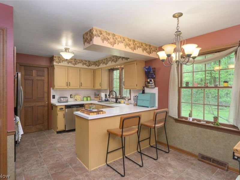 7749 Silver Fox Drive, Youngstown, OH 44512 Photo 16