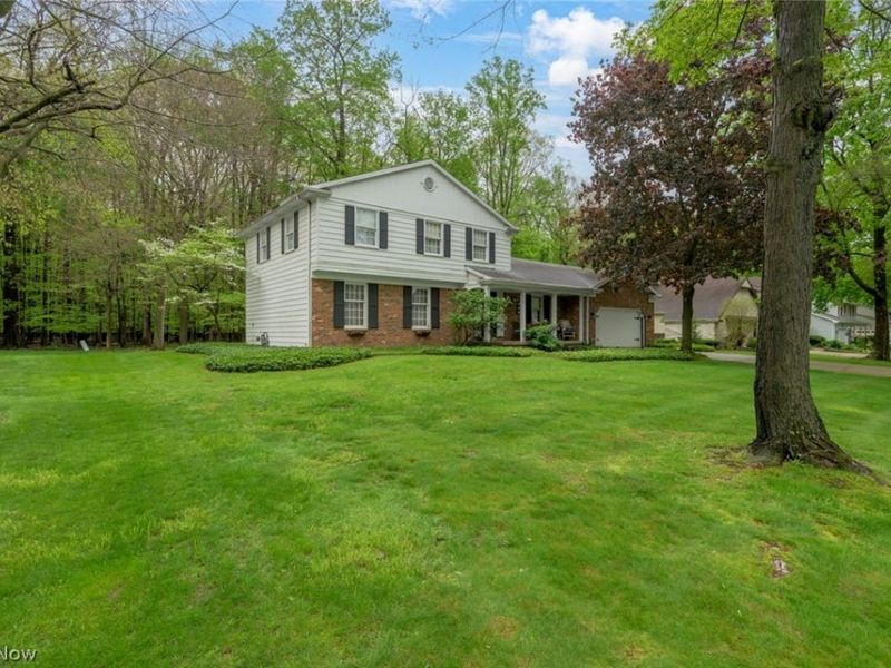 7749 Silver Fox Drive, Youngstown, OH 44512 Photo 2