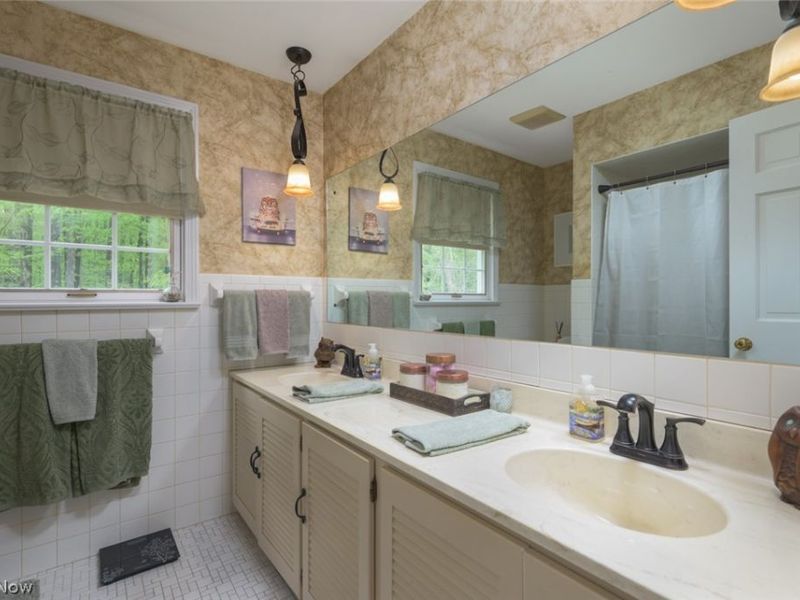 7749 Silver Fox Drive, Youngstown, OH 44512 Photo 26