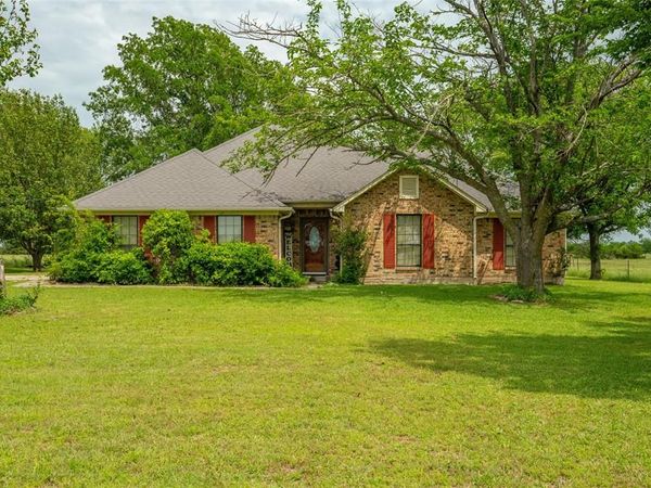 3677 County Road 4424, Commerce, TX 75428