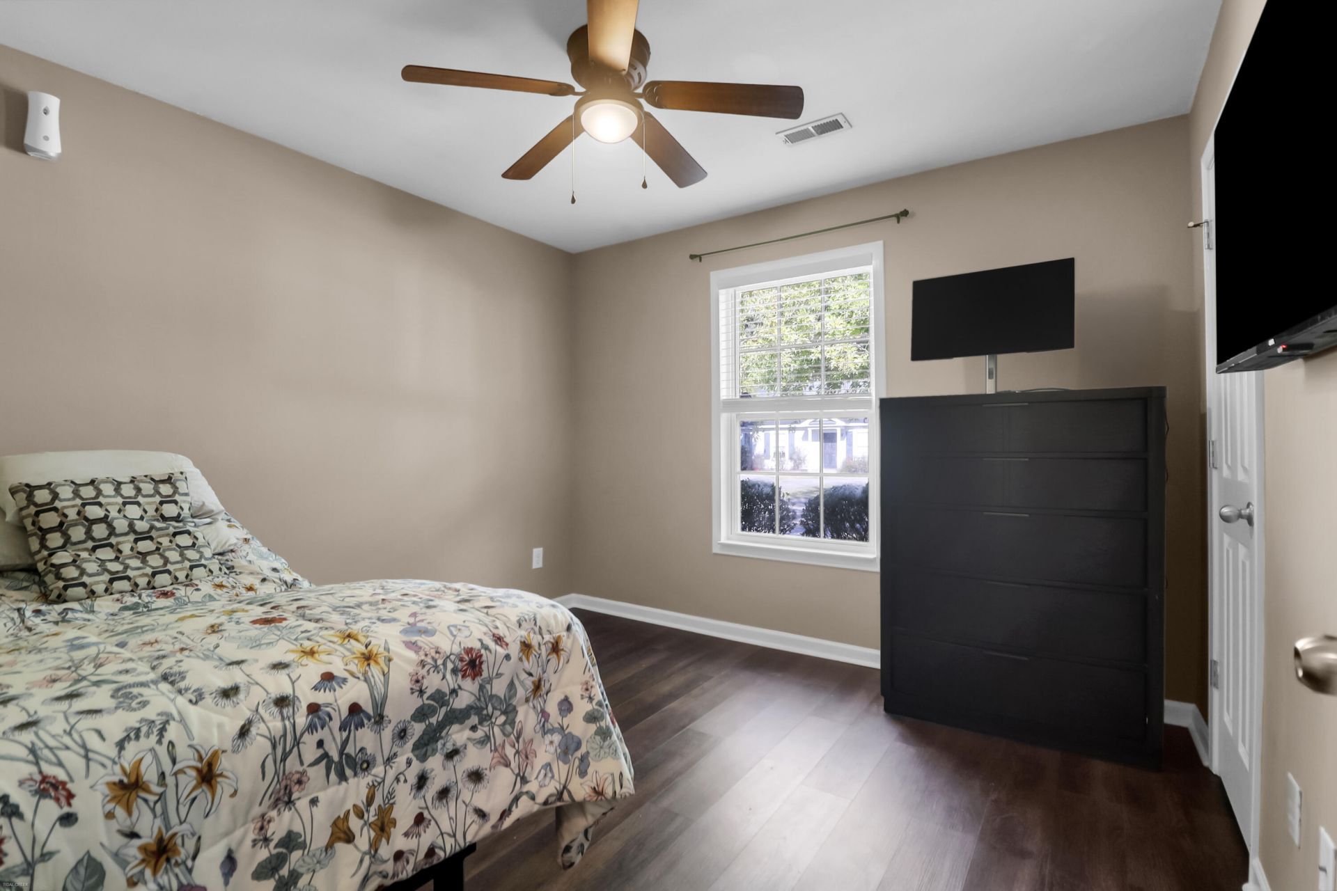 329 Reagan Drive Photo 23
