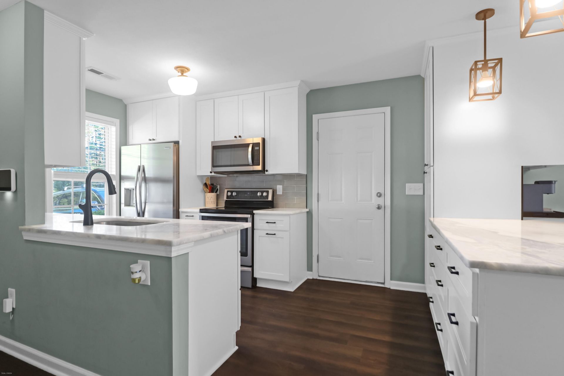 329 Reagan Drive Photo 6