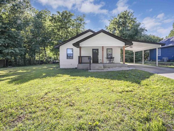 409 N St. Jacob Street , Morrilton, AR 72110