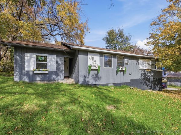 400 W Tulsa Avenue SE, Spavinaw, OK 74366