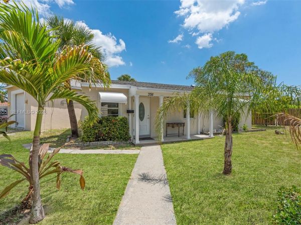 376 W 14th St , Riviera Beach, FL 33404