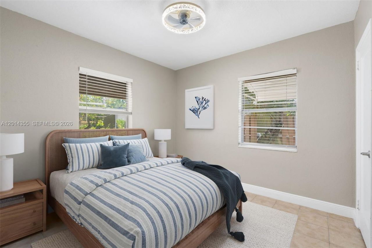 376 W 14th St , Riviera Beach, FL 33404 Photo