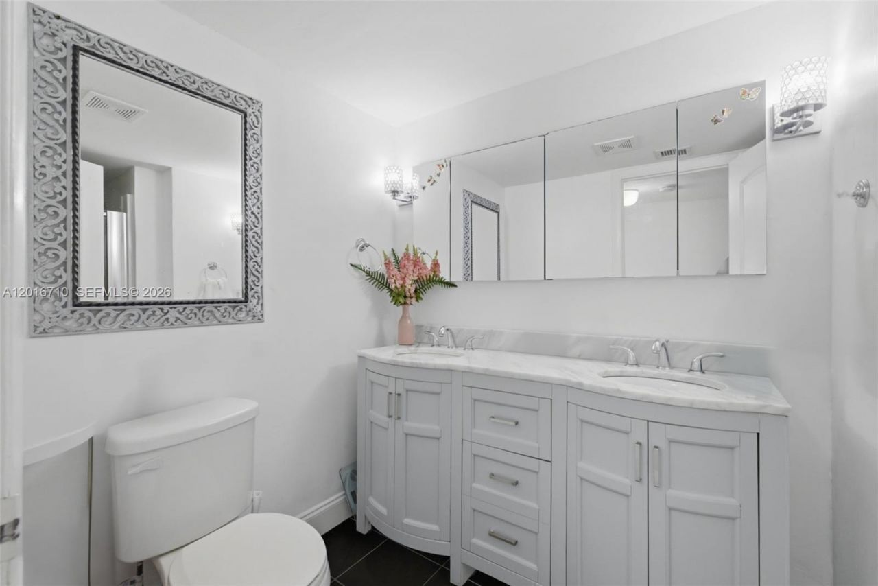 3177 NW 75th Way , Hollywood, FL 33024 Photo
