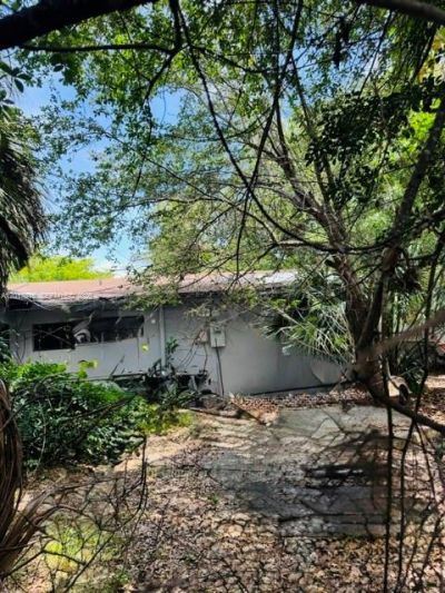 1100 NE 129th St , North Miami, FL 33161 Photo
