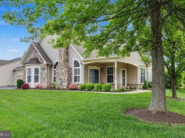 330 PEBBLE BEACH DRIVE, LINFIELD, PA 19468