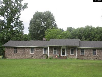 2545 Silverstreet Road , Silverstreet, SC 29145