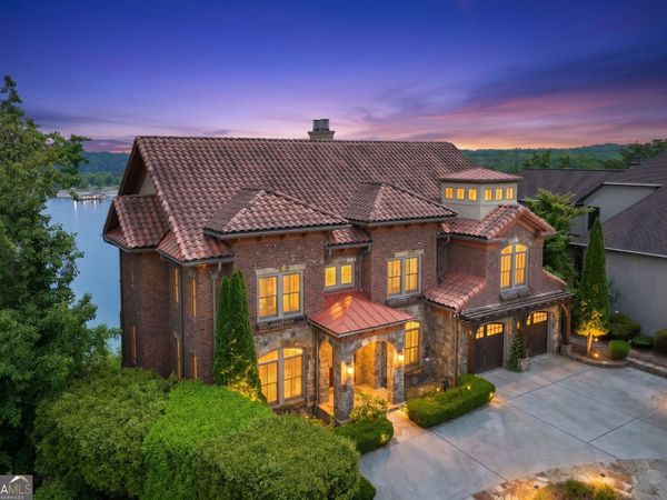 2742 High Vista Point, Gainesville, GA 30501