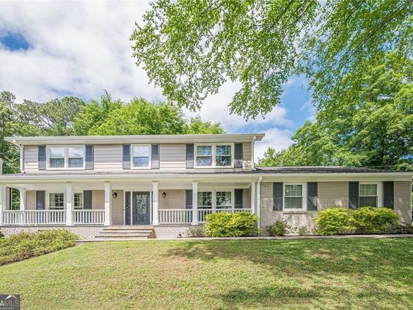 4923 Buckline Crossing, Dunwoody, GA 30338