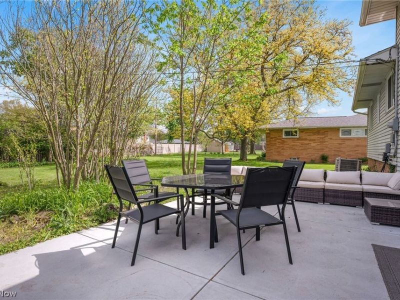 5609 Pinnacle Park Drive, Seven Hills, OH 44131 Photo 26