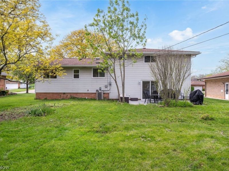 5609 Pinnacle Park Drive, Seven Hills, OH 44131 Photo 27