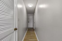 202 Double Eagle Dr.  photo 4