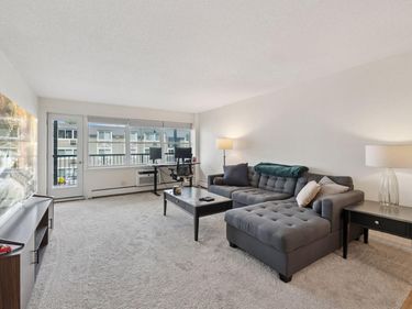 3150 Excelsior Boulevard, Unit 207, Minneapolis, MN 55416