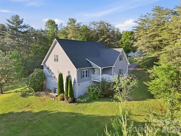 16 Lancaster Lane , Weaverville, NC 28787