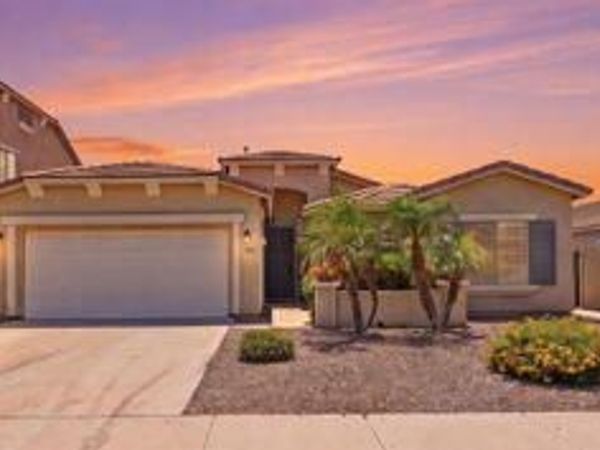 2845 E MELROSE Street, Gilbert, AZ 85297