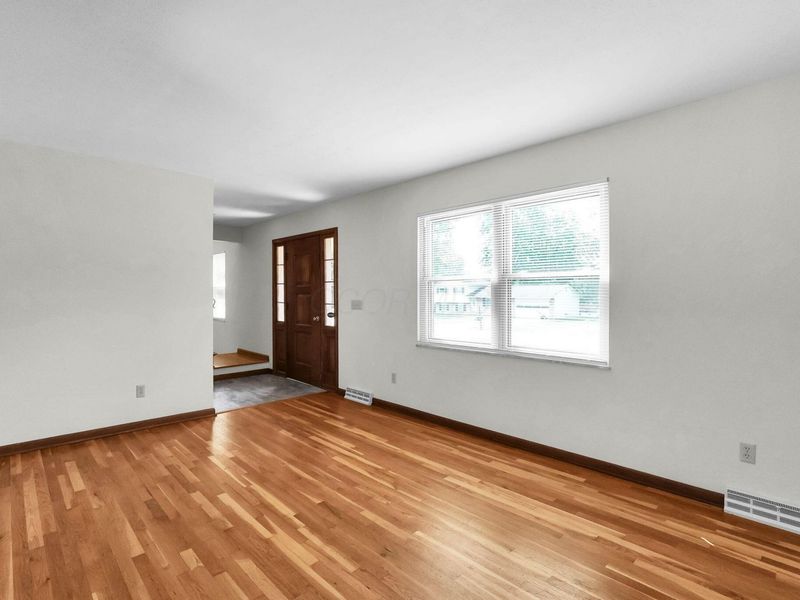424 Lorraine Drive, Pickerington, OH 43147 Photo 6