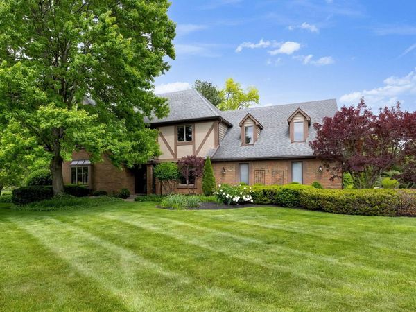 8650 Gavinton Court, Dublin, OH 43017