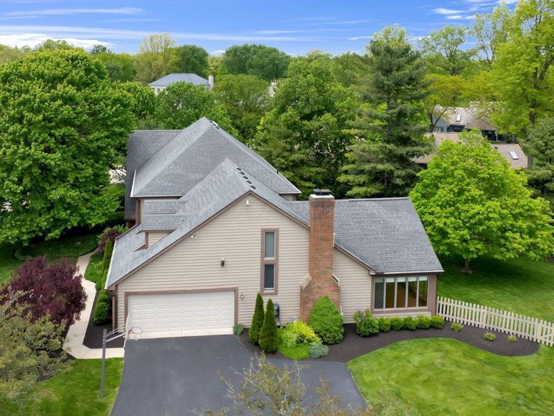 8650 Gavinton Court, Dublin, OH 43017 Photo 4