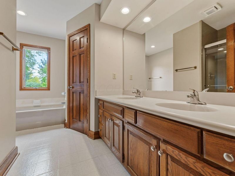 8650 Gavinton Court, Dublin, OH 43017 Photo 52