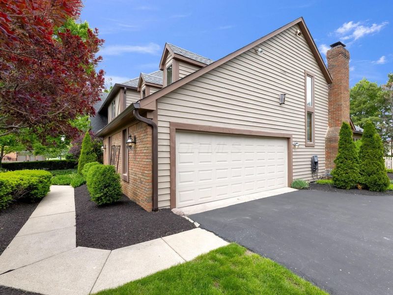 8650 Gavinton Court, Dublin, OH 43017 Photo 7