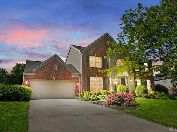 2266 Charleston Way, Beavercreek, OH 45431