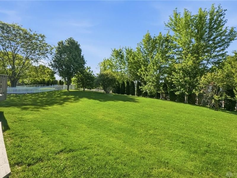2266 Charleston Way, Beavercreek, OH 45431 Photo 51